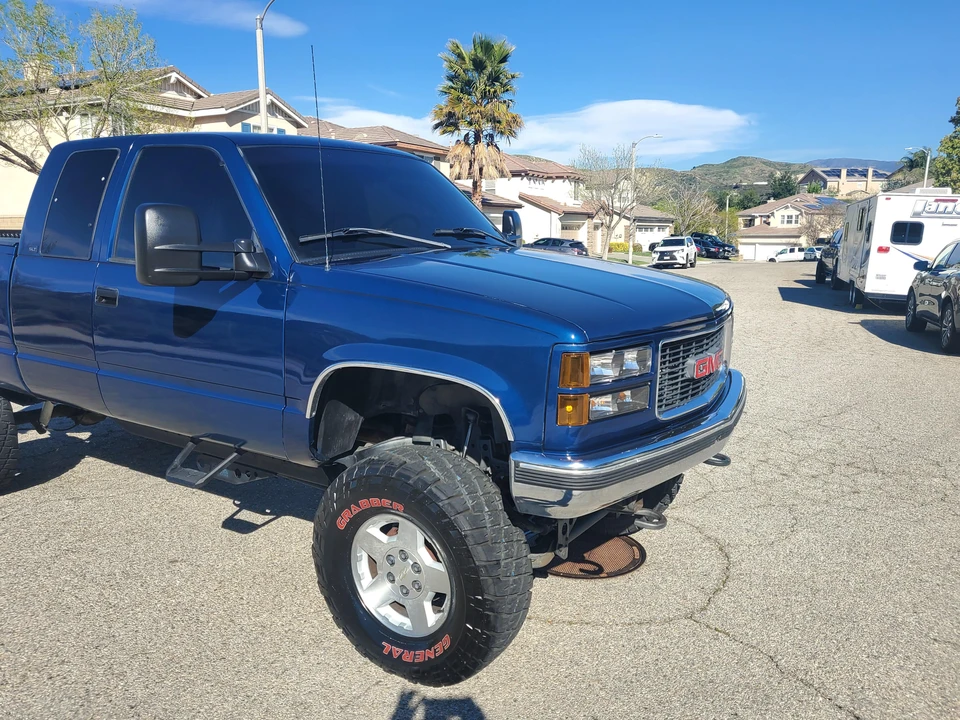1996 GMC Sierra 1st Gen - Image 28 of 31