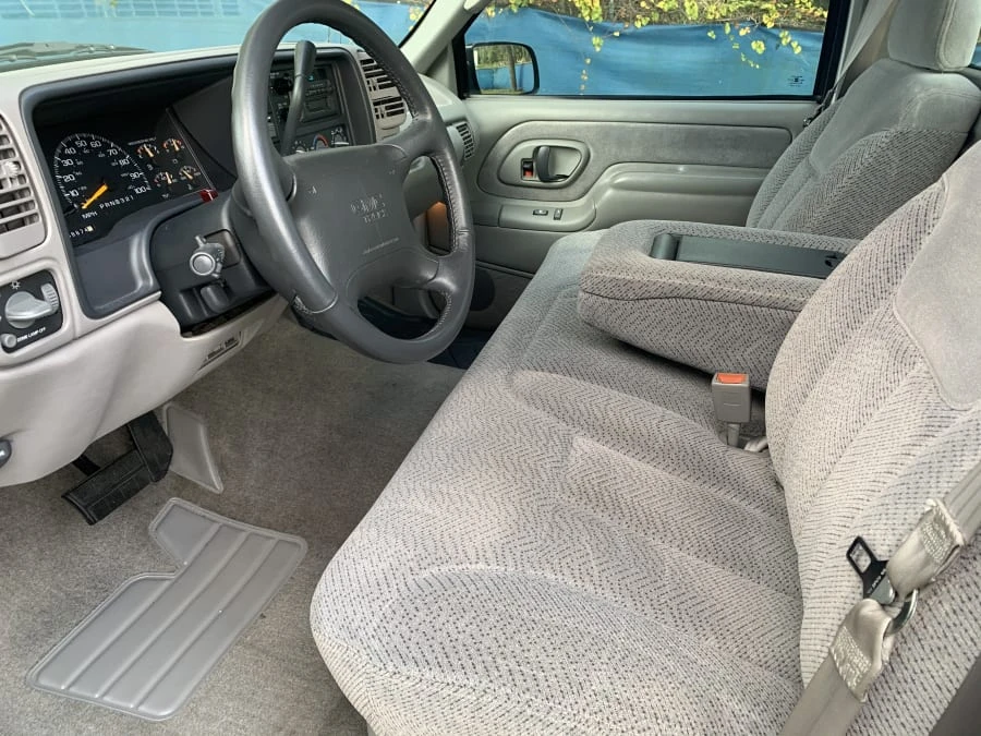 1996 GMC Sierra 1st Gen - Image 2 of 7