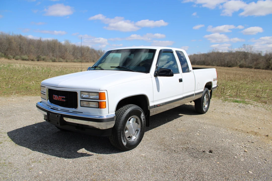 1996 GMC Sierra 1st Gen - Image 4 of 31