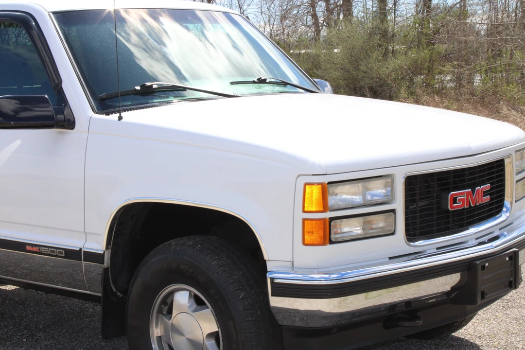 1996 GMC Sierra 1st Gen - Image 27 of 31
