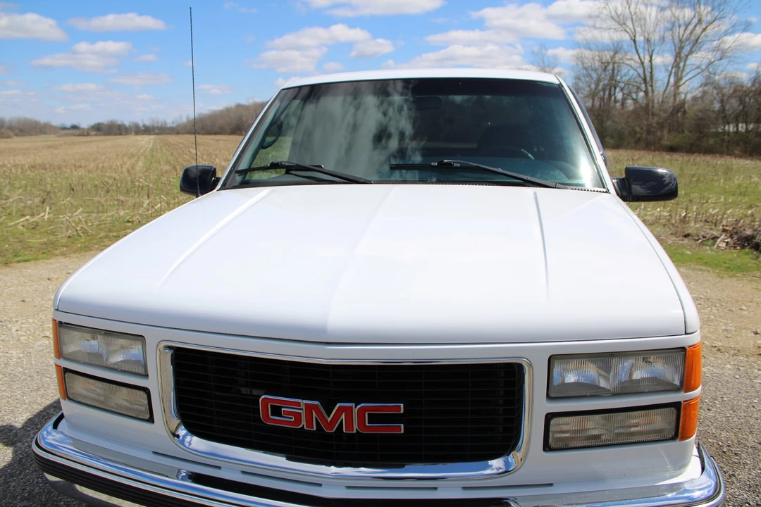1996 GMC Sierra 1st Gen - Image 24 of 31