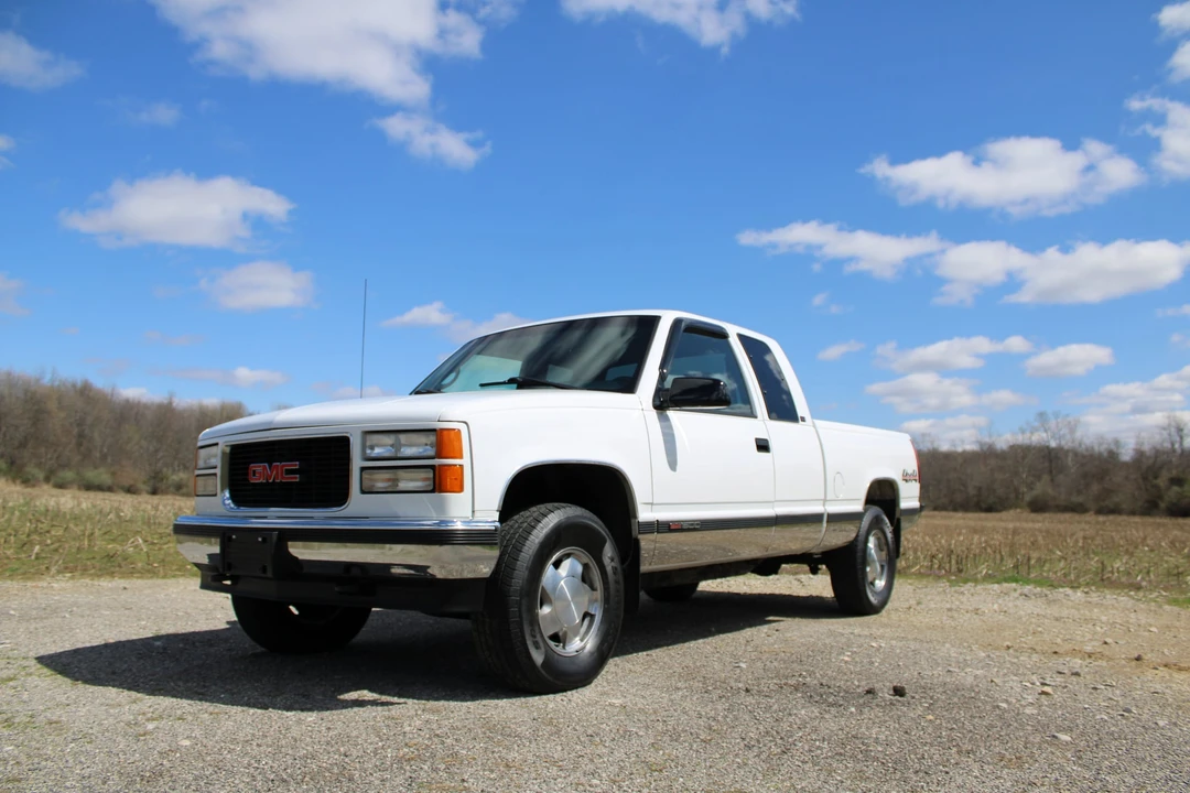 1996 GMC Sierra 1st Gen - Image 5 of 31