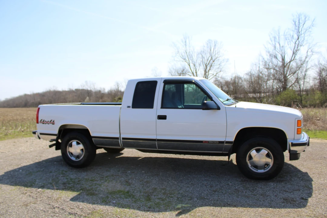 1996 GMC Sierra 1st Gen - Image 10 of 31