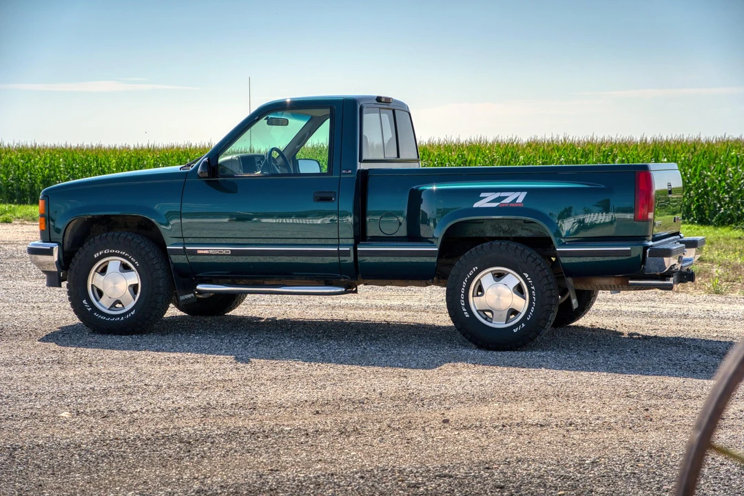 1996 GMC Sierra 1st Gen - Image 11 of 31