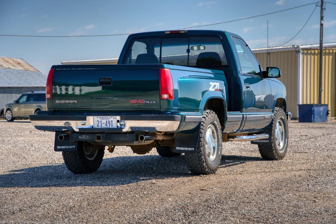 1996 GMC Sierra 1st Gen - Image 7 of 31