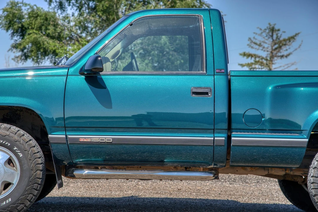 1996 GMC Sierra 1st Gen - Image 21 of 31
