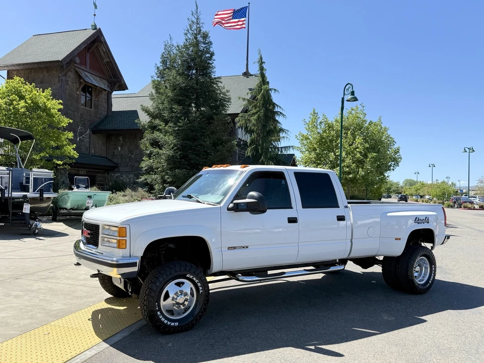 1996 GMC Sierra 1st Gen - Image 9 of 21