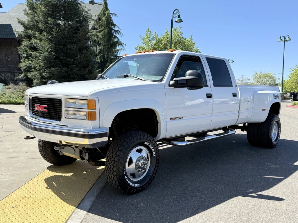 1996 GMC Sierra 1st Gen - Image 10 of 21
