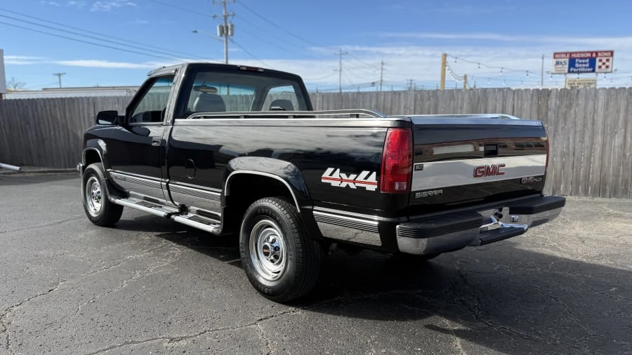 1996 GMC Sierra 1st Gen - Image 3 of 14