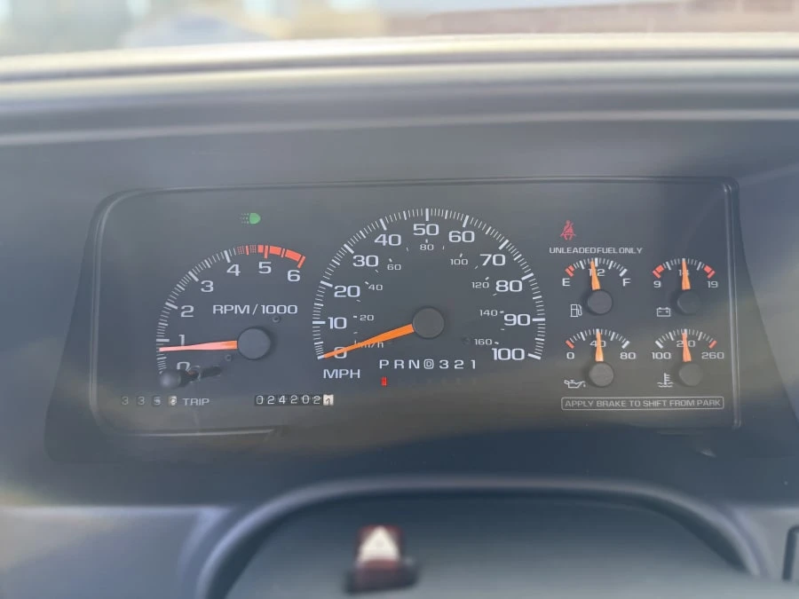 1996 GMC Sierra 1st Gen - Image 11 of 14