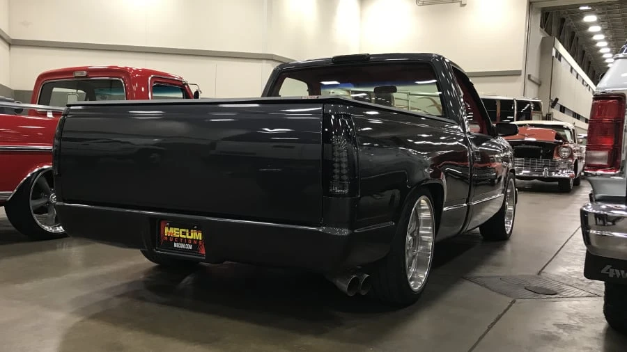 1996 GMC Sierra 1st Gen - Image 7 of 10