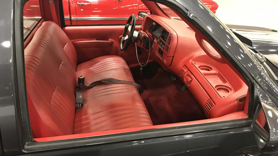 1996 GMC Sierra 1st Gen - Image 4 of 10