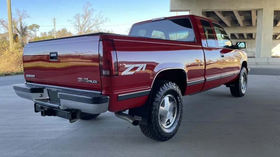 1996 GMC Sierra 1st Gen - Image 3 of 30