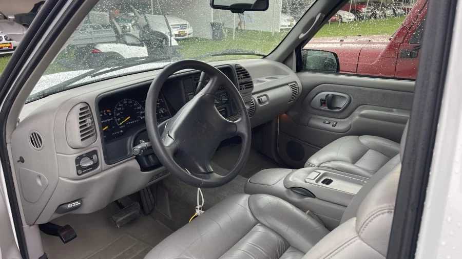 1996 GMC Sierra 1st Gen - Image 4 of 5