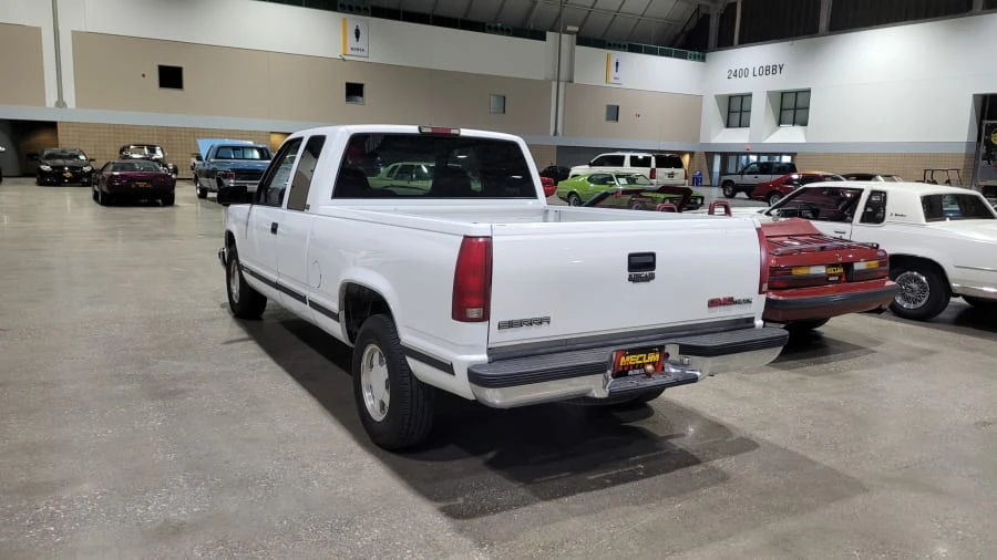1996 GMC Sierra 1st Gen - Image 2 of 4