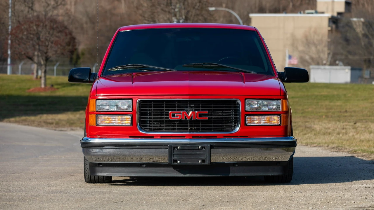 1996 GMC Sierra 1st Gen - Image 15 of 22