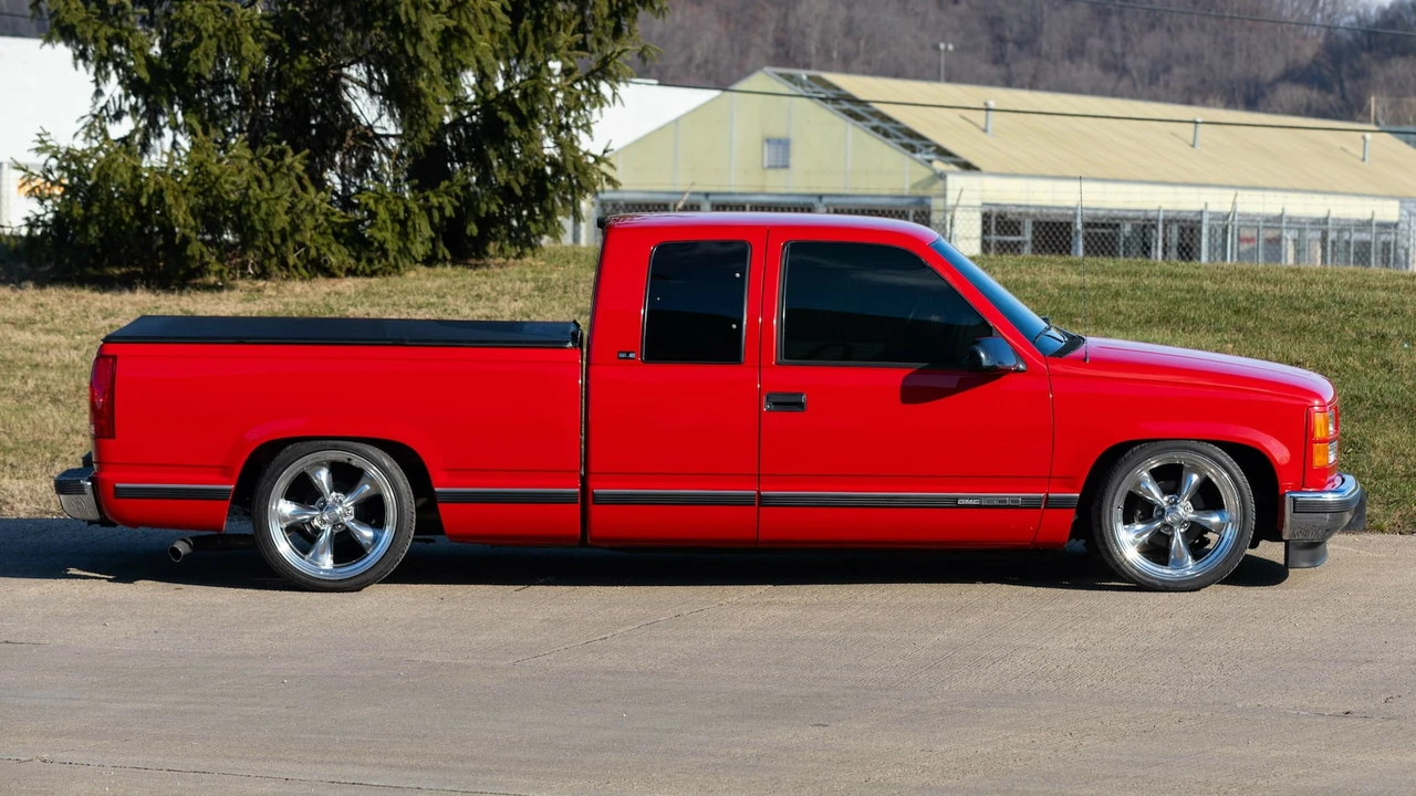 1996 GMC Sierra 1st Gen - Image 8 of 22