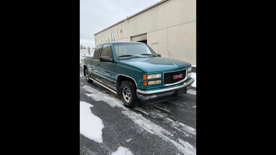 1996 GMC Sierra 1st Gen - Image 2 of 7