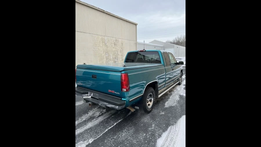 1996 GMC Sierra 1st Gen - Image 5 of 7