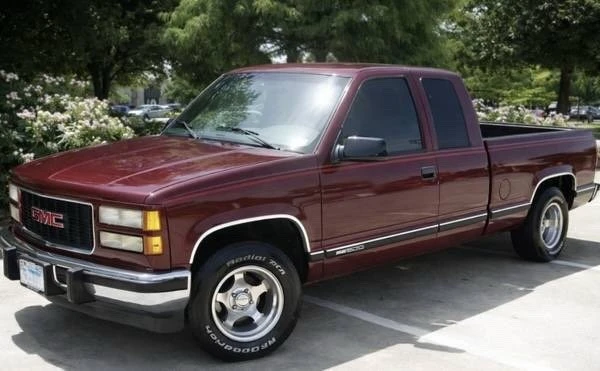 1996 GMC Sierra 1st Gen - Image 18 of 31
