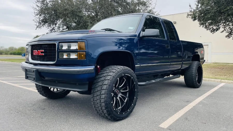1996 GMC Sierra 1st Gen - Image 5 of 9