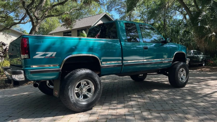 1996 GMC Sierra 1st Gen - Image 13 of 14