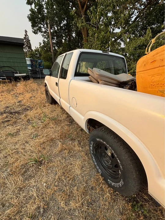 1996 GMC S-15/Sonoma - Image 6 of 8