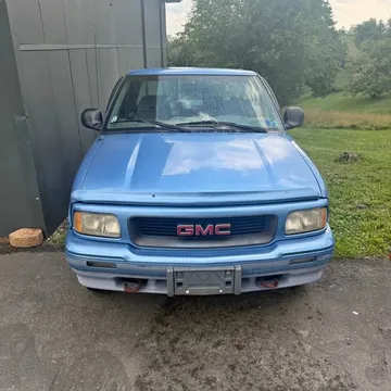 1996 GMC Typhoon