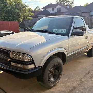 1996 GMC Sonoma Regular Cab Short Bed