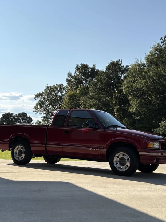 1996 GMC S-15/Sonoma - Image 2 of 31