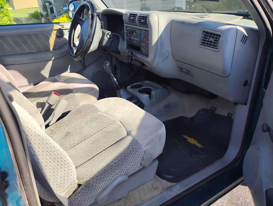 1996 GMC S-15/Sonoma - Image 15 of 18