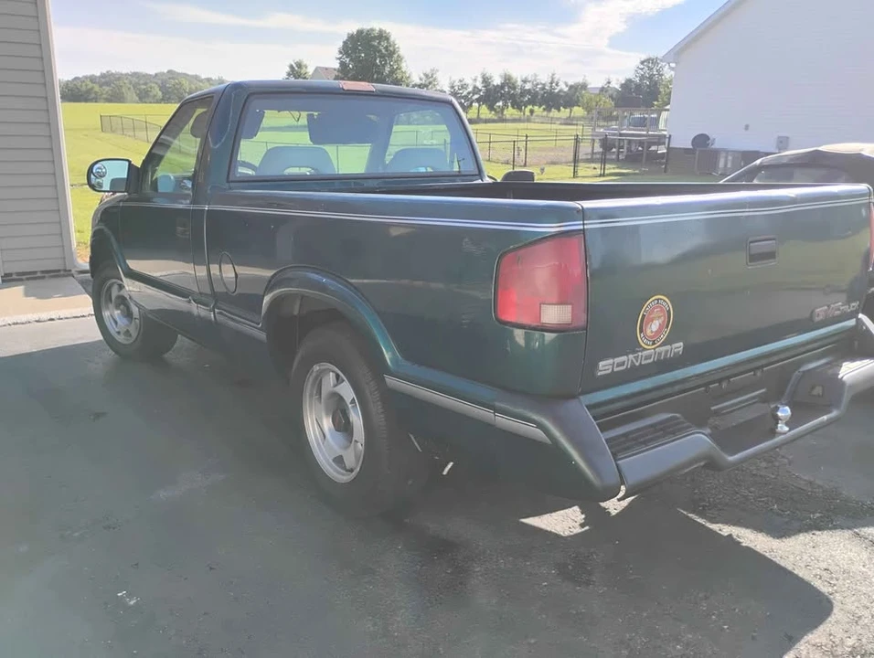 1996 GMC S-15/Sonoma - Image 9 of 18