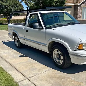 1996 GMC Sonoma SLS Pickup