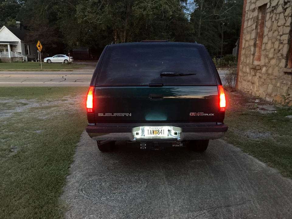 1996 GMC Suburban 8th Gen - Image 13 of 31