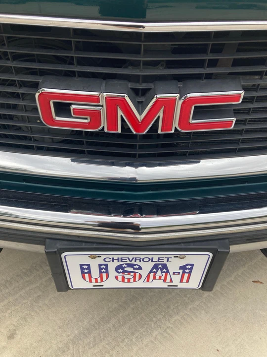 1996 GMC Suburban 8th Gen - Image 21 of 31