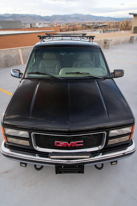 1996 GMC Suburban 8th Gen - Image 24 of 31