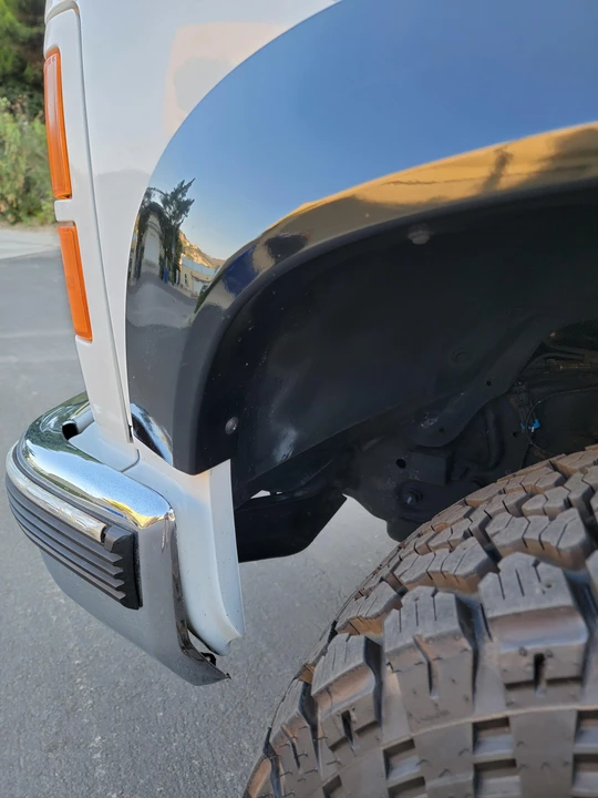 1996 GMC Suburban 8th Gen - Image 17 of 31