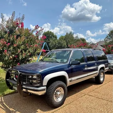1996 GMC Suburban 2500 SLT