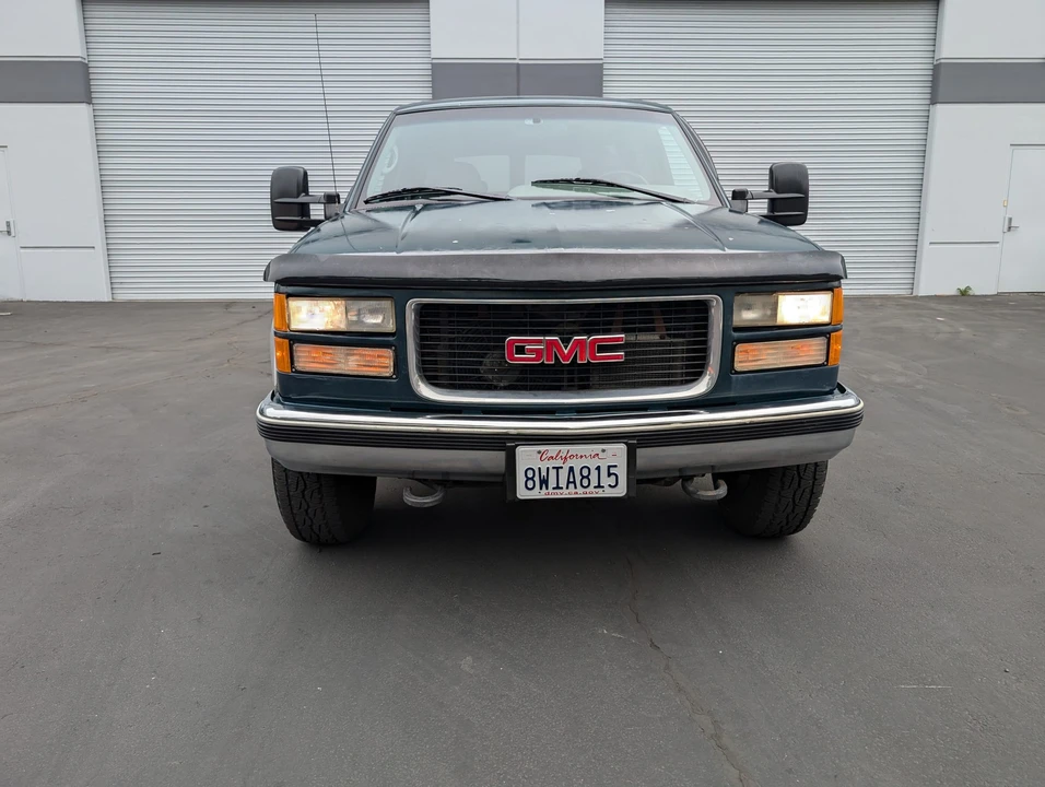 1996 GMC Suburban 8th Gen - Image 20 of 31