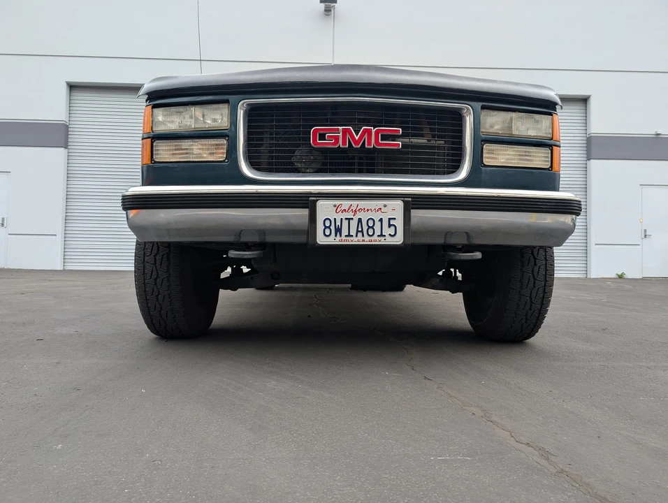 1996 GMC Suburban 8th Gen - Image 22 of 31