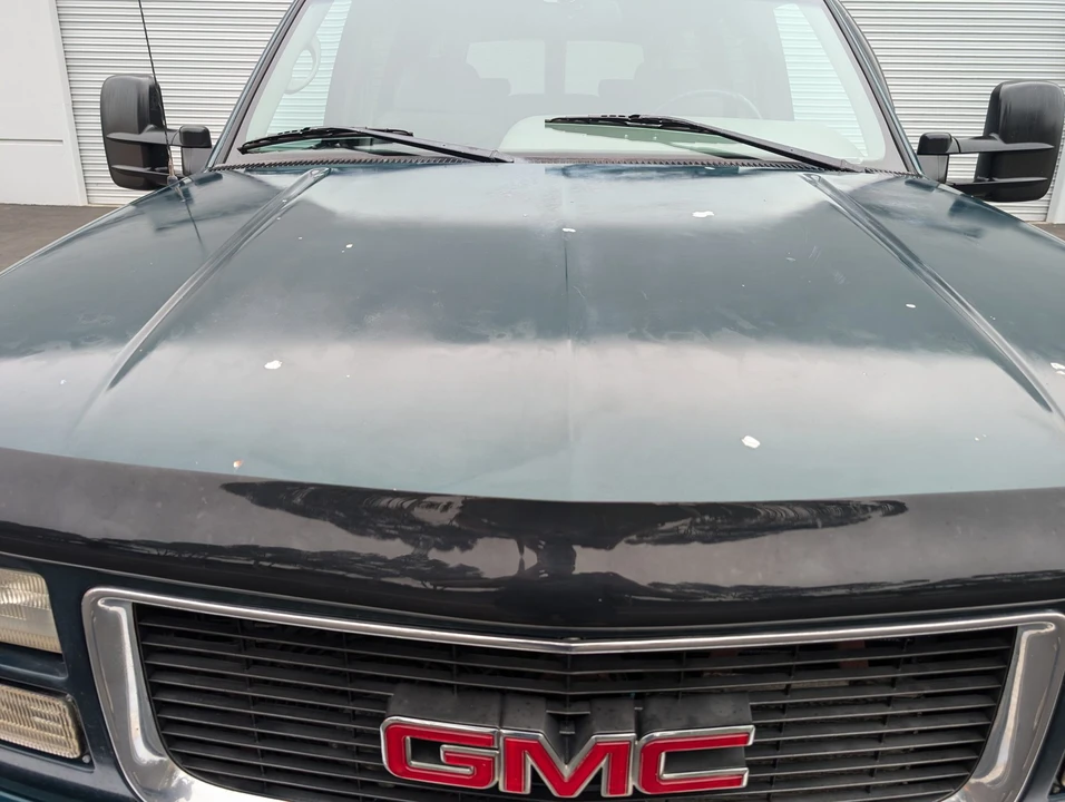 1996 GMC Suburban 8th Gen - Image 27 of 31