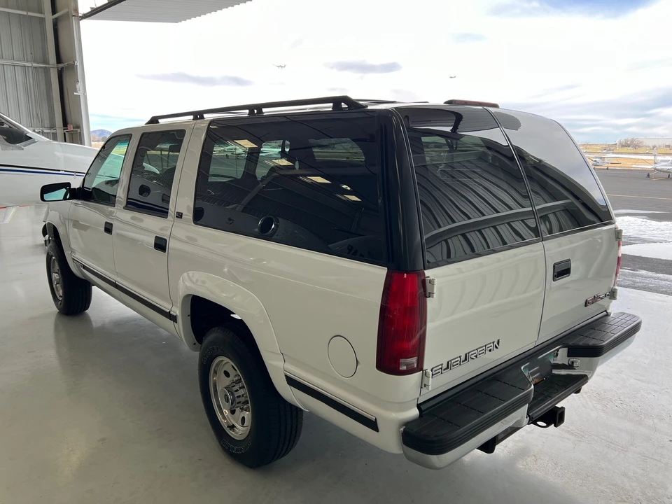 1996 Chevrolet Suburban 8th Gen - Image 21 of 31