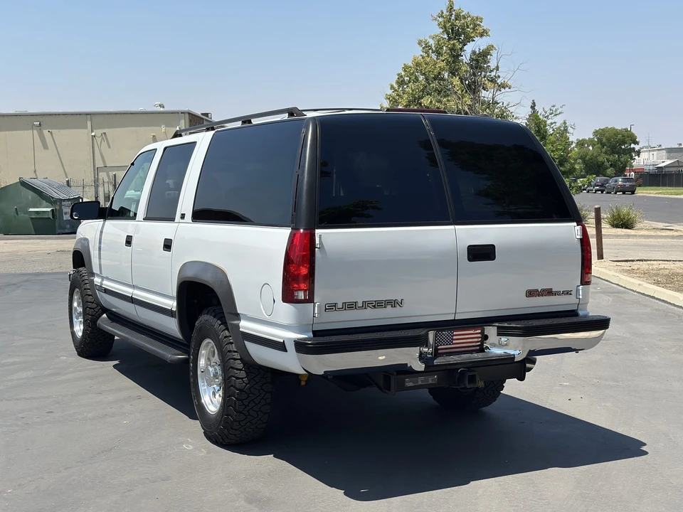 1996 GMC Suburban 8th Gen - Image 20 of 31