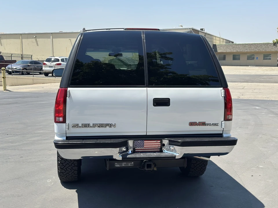 1996 GMC Suburban 8th Gen - Image 22 of 31