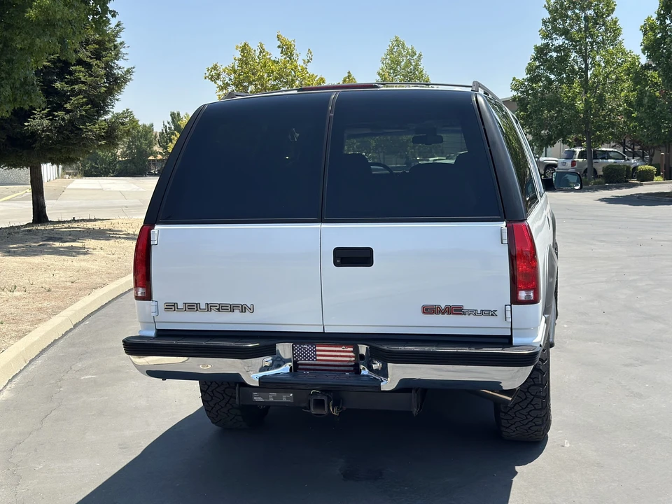 1996 GMC Suburban 8th Gen - Image 23 of 31