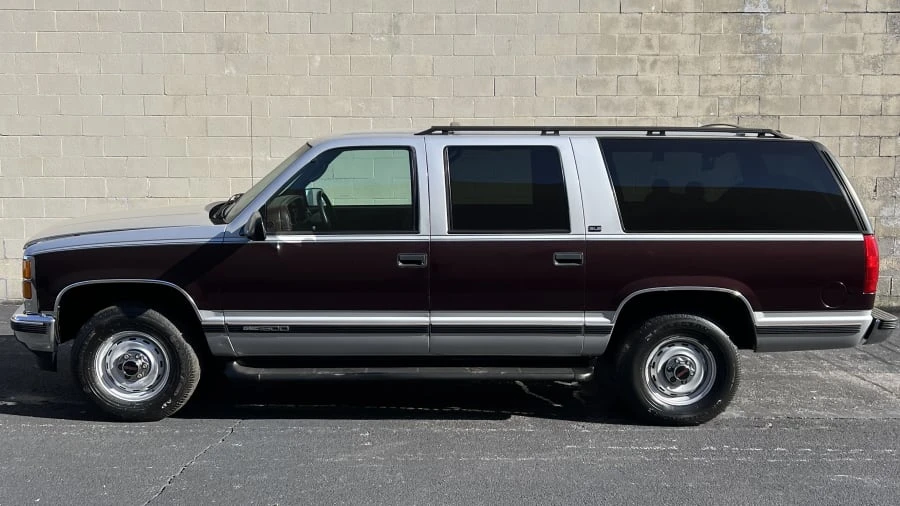1996 GMC Suburban 8th Gen - Image 3 of 6
