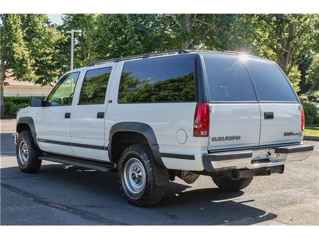 1996 GMC Suburban 8th Gen - Image 15 of 15