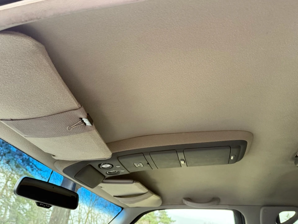 1996 GMC Suburban 8th Gen - Image 13 of 21