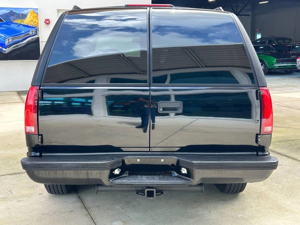 1996 GMC Yukon 1st Gen - Image 5 of 31