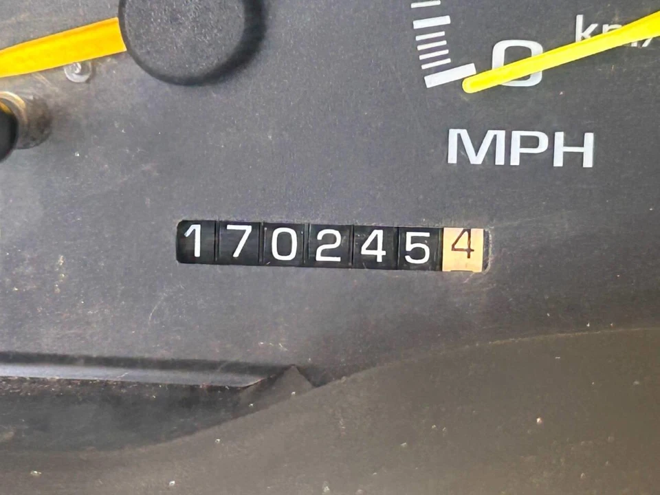 1996 GMC Yukon 1st Gen - Image 24 of 31
